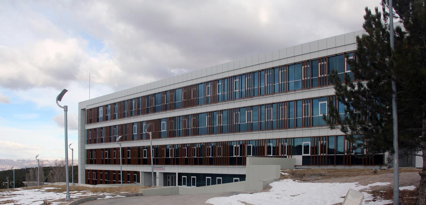 Hacettepe Üniversitesi Nüfus  Etüdleri Enstitüsü Binası