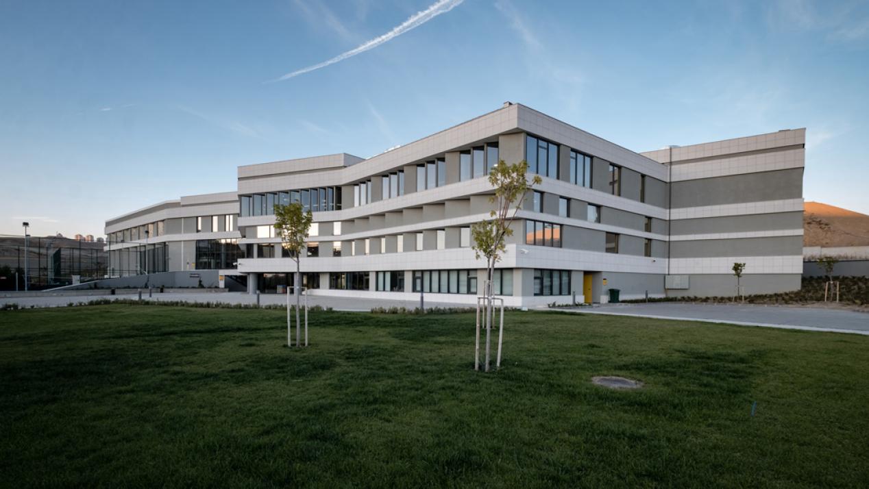 Çankaya Üniversitesi  Kapalı ve Açık Spor Tesisleri